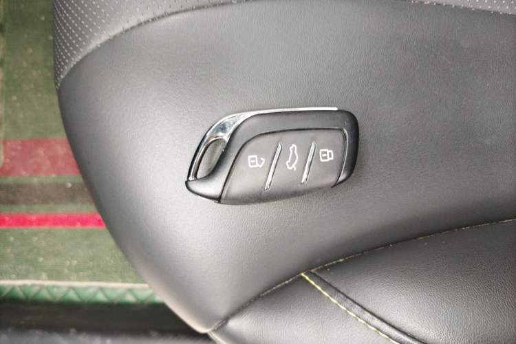 Used Roewe i5 2021 1.5L CVT Diamond Edition
