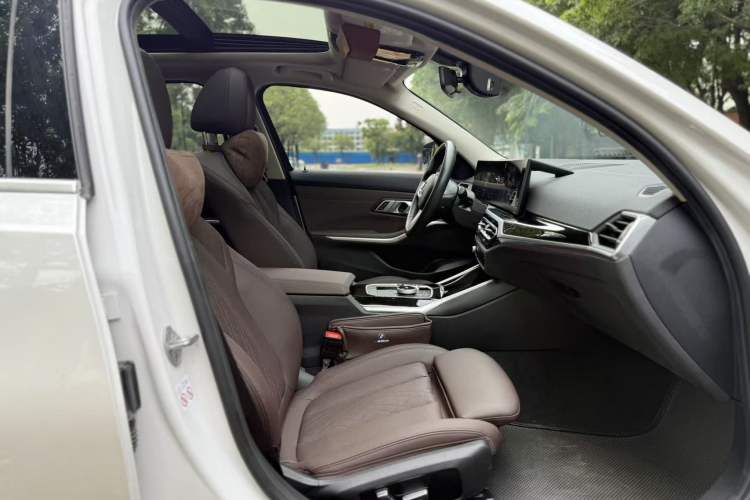 Used BMW i3 2022 eDrive 35 L