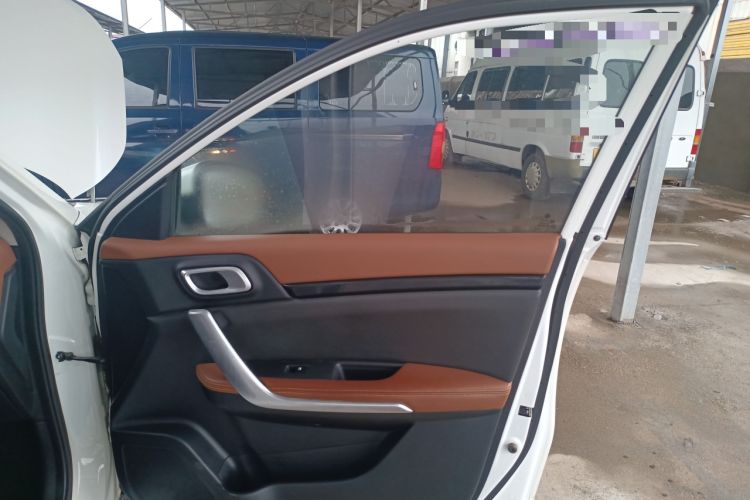 Used Dongfeng Aeolus AX4 2017 1.6L Manual Comfort Model