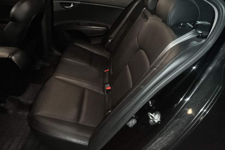 Used Kia K4 2015 1.6T Automatic T-GLS Special
