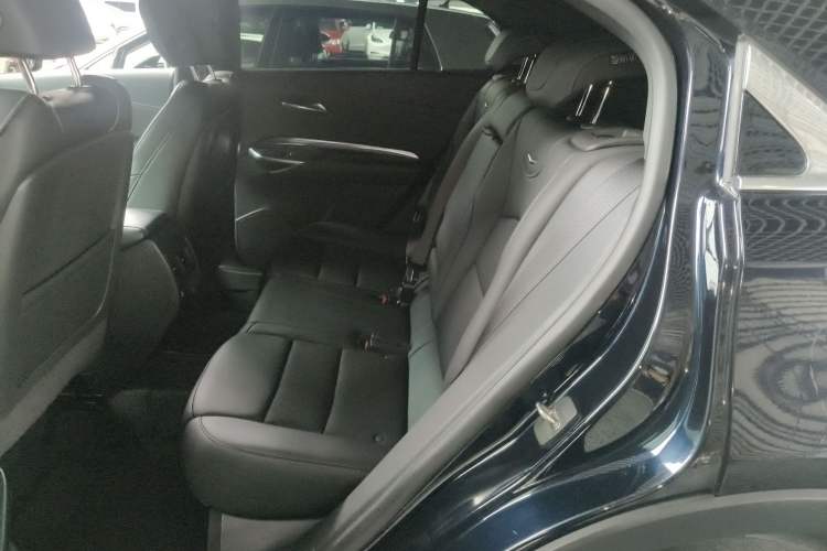 Used Cadillac XT4 2022 28T Two-Wheel Drive Fashion Edition
