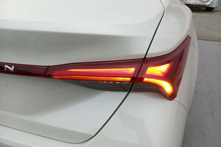 Used Toyota Avalon 2019 2.0L Ambition Edition China VI