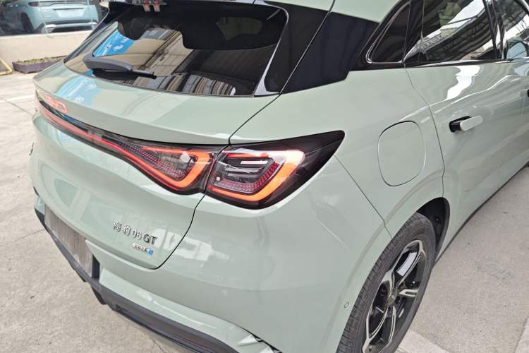 Used BYD Seal 06GT 2025 Intelligent Driving Version 605 Heatwave Edition Exterior 3