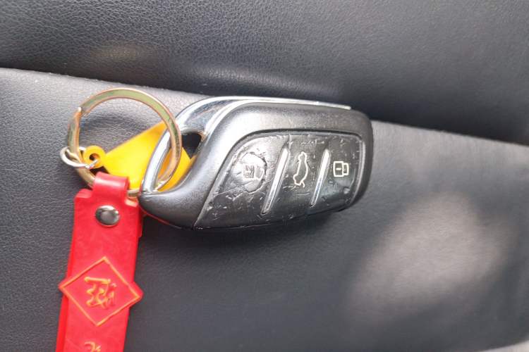 Used MG HS 2018 20T Automatic Two-Wheel Drive Hormone Dynamic Edition China V Standard
