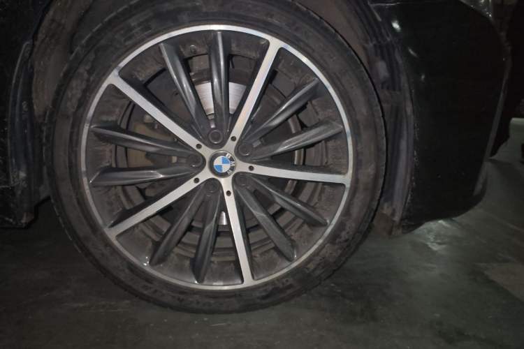 Used BMW 5 Series 2022 Restyled 525Li Luxury Package
