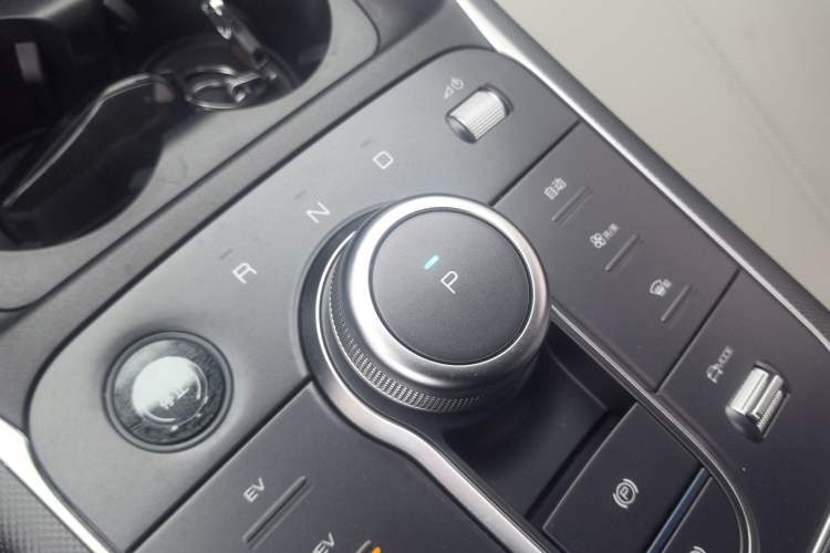 Used BYD Destroyer 05 2024 HONOR Edition DM-i 55KM Luxury Model
