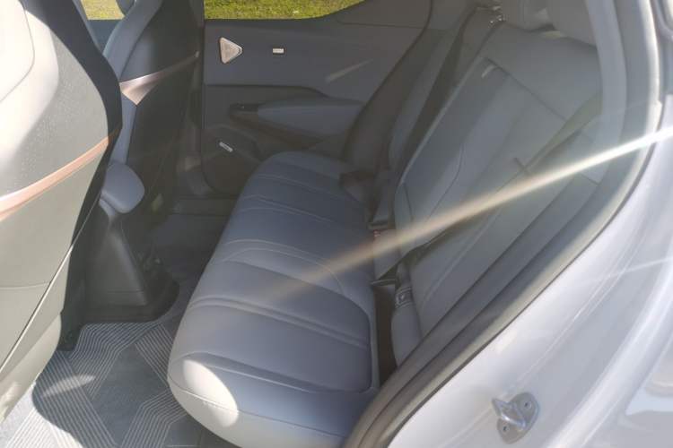 Used Zeekr X 2025 5-Seater Rear-Drive Version
