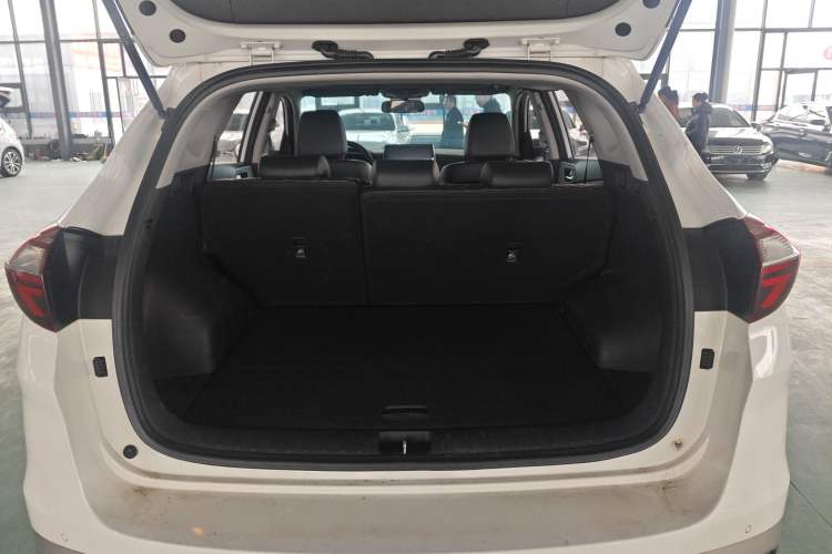 Used Hyundai Tucson 2019 280TGDi Dual-Clutch Two-Wheel Drive Fashion Edition China VI Standard
