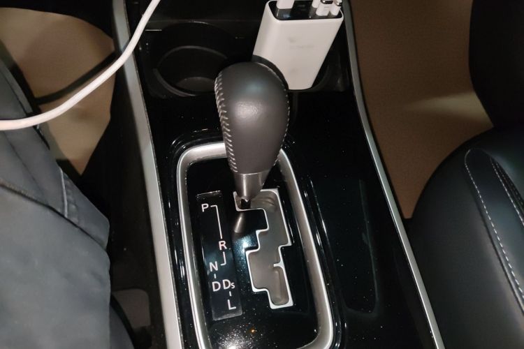 Used Mitsubishi Outlander 2019 2.0L Two-Wheel Drive Comfort Edition 5 Seats China VI Standard
