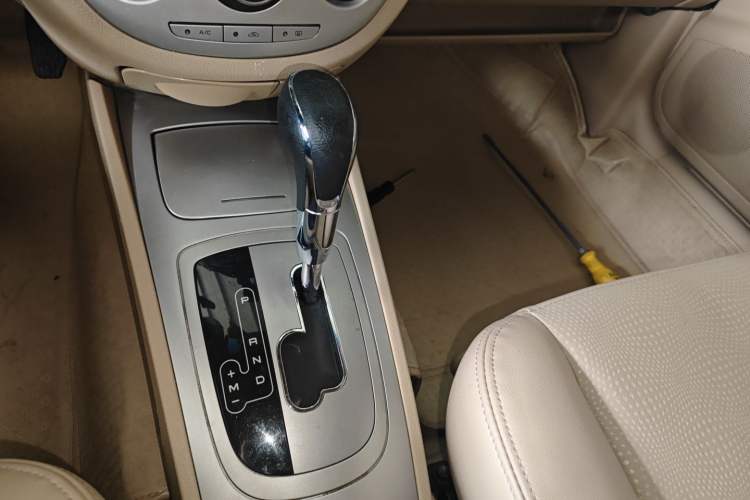 Used Buick Excelle 2013 1.5L Automatic Classic Model