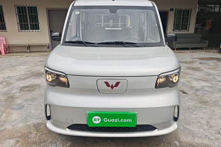 Used Wuling Zhiguang New Energy 2025 Standard Model Front