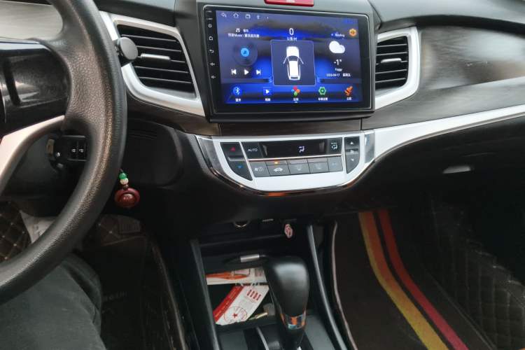 Used Honda Jade 2013 1.8L automatic Comfort version 5 seats