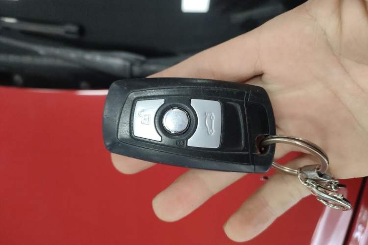 Used BMW 2 Series 2014 220i Leading Model