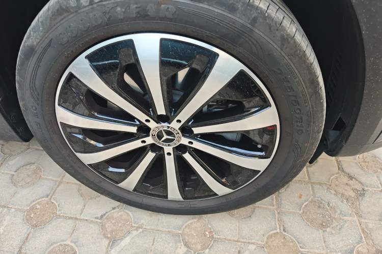 Used Mercedes-Benz GLB 2024 GLB 220 Fashion Model