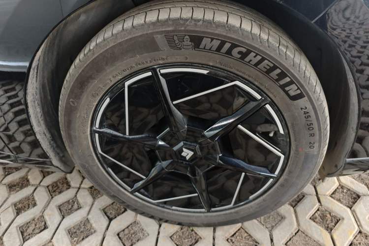 Used Hyptec HT 2024 670 Ultra-High-Voltage LiDAR Edition
