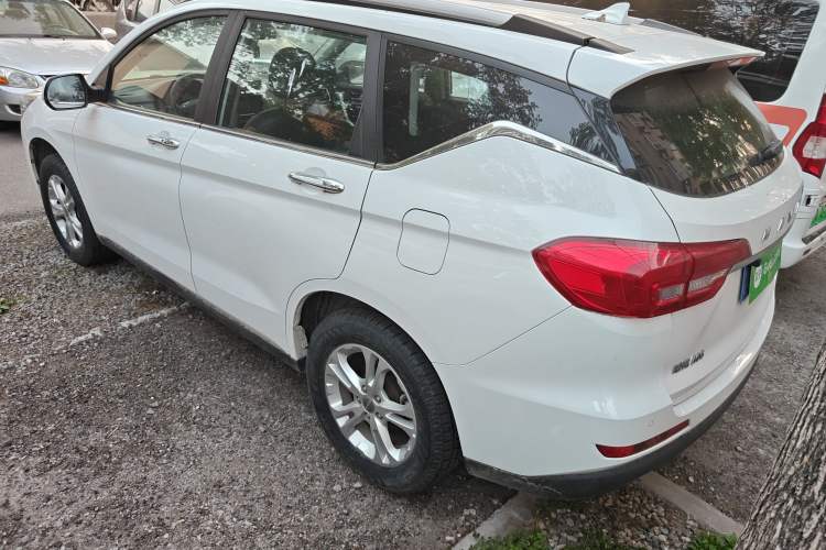 Used Haval M6 2018 1.5T Manual Two-Wheel Drive Elite Model Rear Left 45 Deg