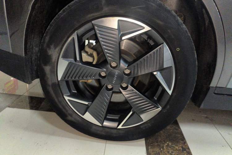 Used AION Y 2021 70 Intelligent Edition