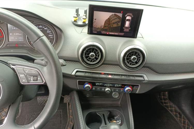 Used Audi Q2L 2023 35TFSI Fashion Dynamic Model
