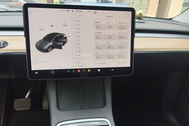 Used Tesla Model Y 2021 Long-Range All-Wheel-Drive Version Audio And AC Panel