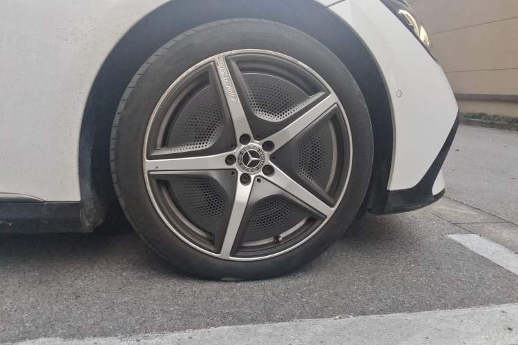 Used Mercedes-Benz EQE 2022 350 First Edition Special Version
