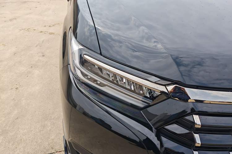 Used Honda Elysion 2022 2.0L eHEV Prestige Edition
