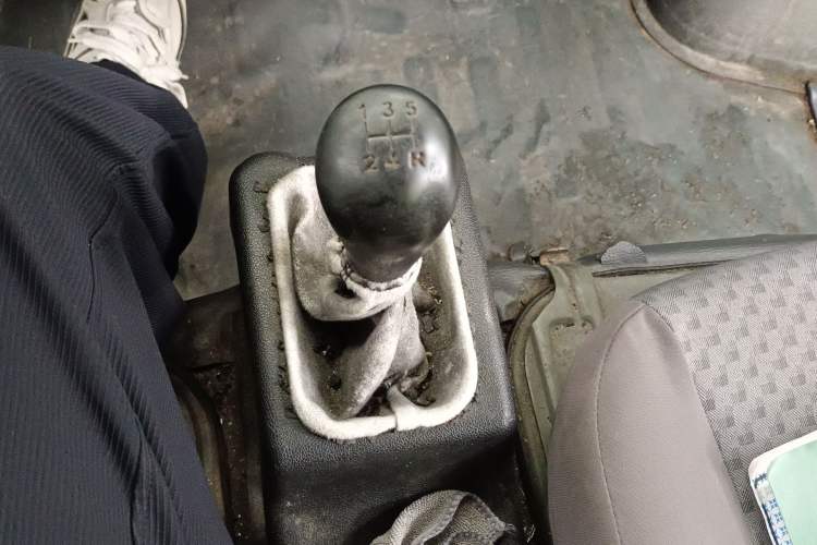 Used Wuling Zhiguang 2015 1.2L Practical LS-I Model