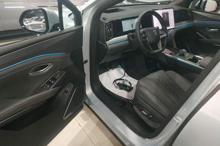 Used BYD Song L DM-i 2025 Intelligent Driving Version 160 km Excellence Edition