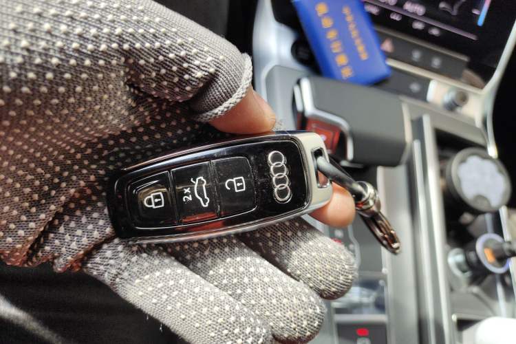 Used Audi A7L 2024 45TFSI S-line Dream-Building Edition Flow Crystal Package