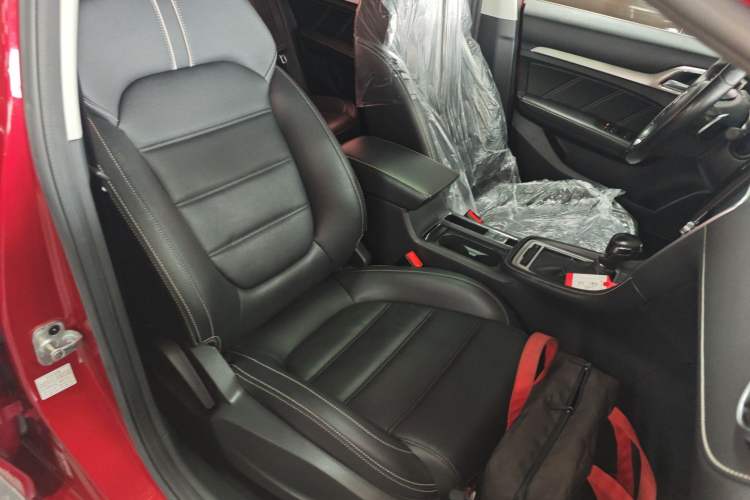 Used MG 6 2017 20T Automatic Luxury Smart Connect Version China V Standard Right Front Seat