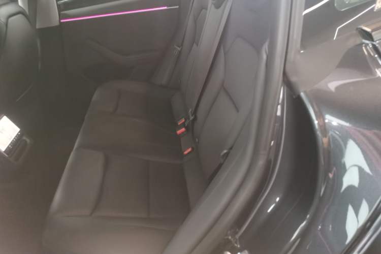 Used Tesla Model 3 2023 Long-Range All-Wheel-Drive Version