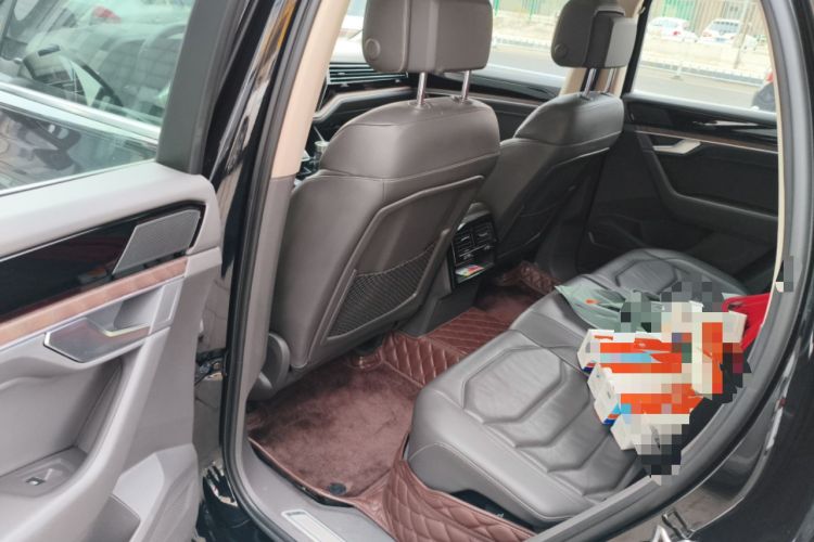 Used Volkswagen Touareg 2019 2.0TSI Ruiyi Edition China VI Standard Left Rear Seat