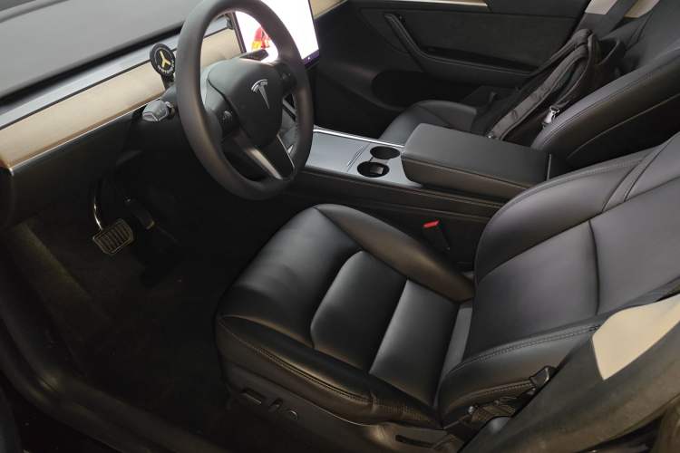 Used Tesla Model Y 2021 Standard Range Rear-Wheel Drive Version