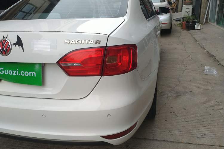 Used Volkswagen Sagitar 2014 Revised Version 1.6L Automatic Comfort Edition
