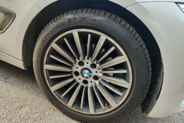 Used BMW 3 Series GT 2014 320i Design Package Model