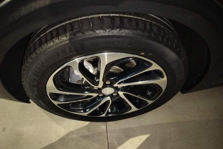 Used Buick Velite 7 2022 652E Connected Smart Version
