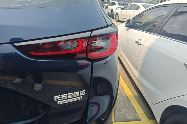 Used Mazda CX-5 2022 2.0L Automatic Two-Wheel Drive Zhiya Version Exterior 3