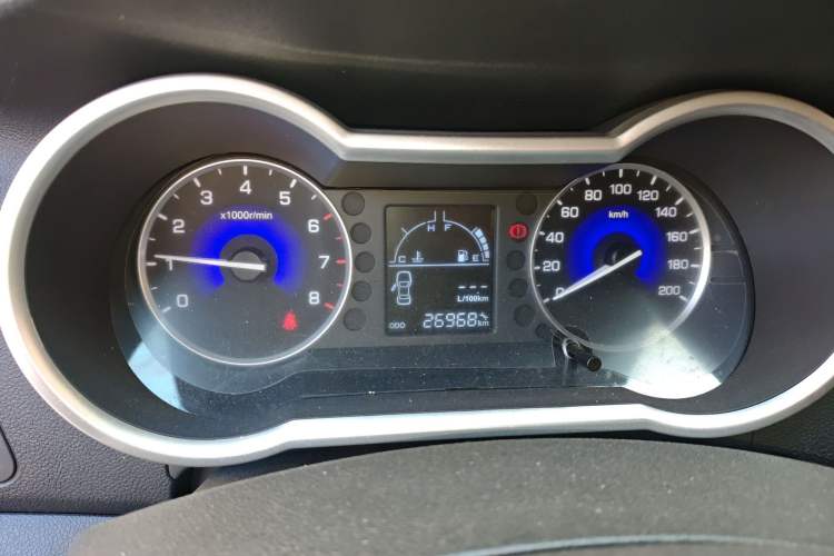 Used Dongfeng Aeolus AX3 2016 1.5L Manual Shangkue Model
