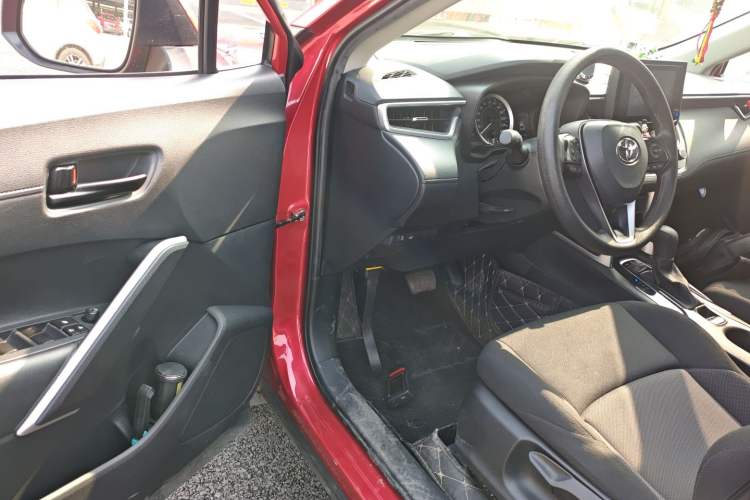 Used Toyota FRONTLANDER 2022 2.0L CVT Leading Edition
