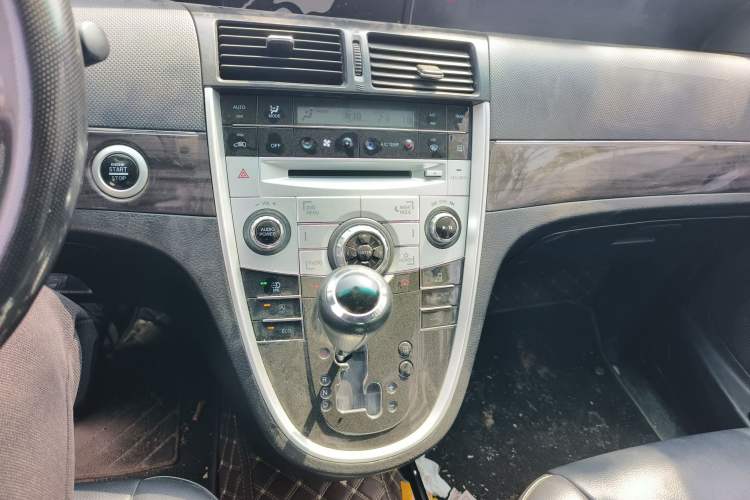 Used Luxgen Great 7 MPV 2016 2.0T Luxury Model
