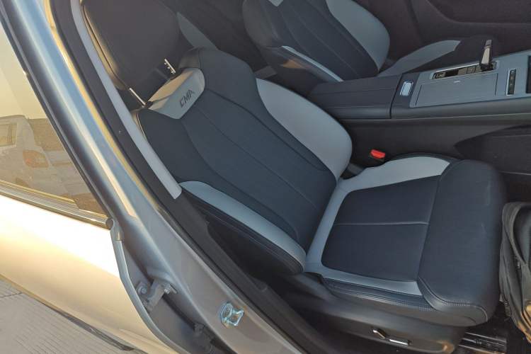 Used Geely Auto FX11 2024 1.5TD DCT Prestige Edition