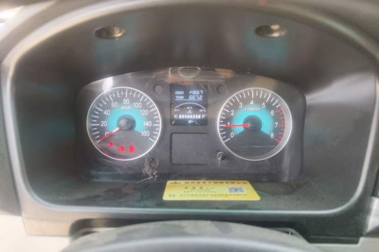 Used Jinbei New Hiace S 2023 1.5L Wealth Edition Passenger Van 5/6/7-Seater Non-Air-Conditioned Version SWC15M Instrument Cluster