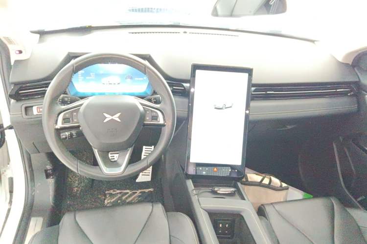 Used XPeng G3 2022 G3i 460N+ Center Console