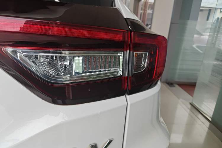 Used Honda XR-V 2017 1.5L LXi CVT Classic Edition
