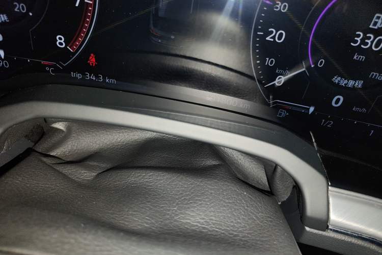 Used Volkswagen Touareg 2019 2.0 TSI Ruiyi Edition China V Standard Odometer Close Up