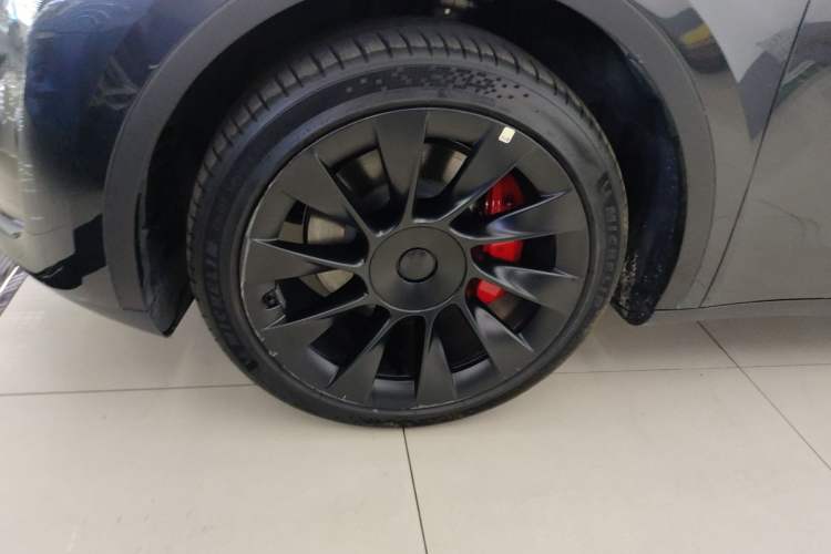 Used Tesla Model Y 2024 Rear-Wheel-Drive Version