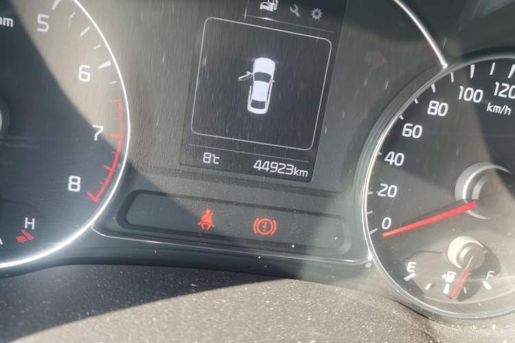 Used Kia K3 2016 1.6L Manual GL