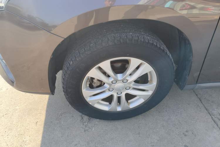 Used Haval M6 2019 1.5T DCT Two-Wheel Drive Elite Version China VI Standard