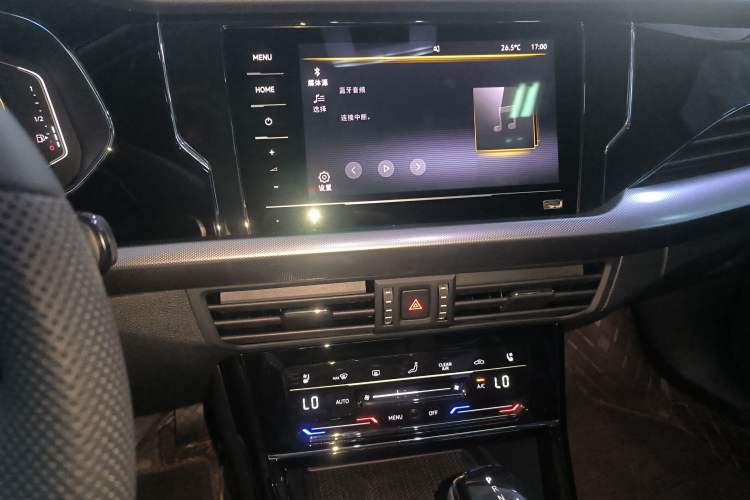 Used Volkswagen Passat 2025 Premium Version 380TSI Dragon Edition
