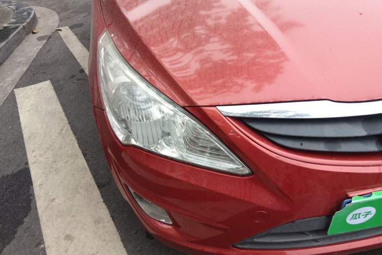 Used Hyundai Verna (older generation) 2010 Sedan 1.4L Manual Comfort GS
