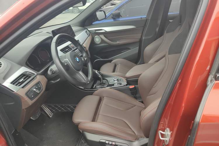 Used BMW X2 2021 Restyled sDrive25i Midnight Edition Left Front Seat